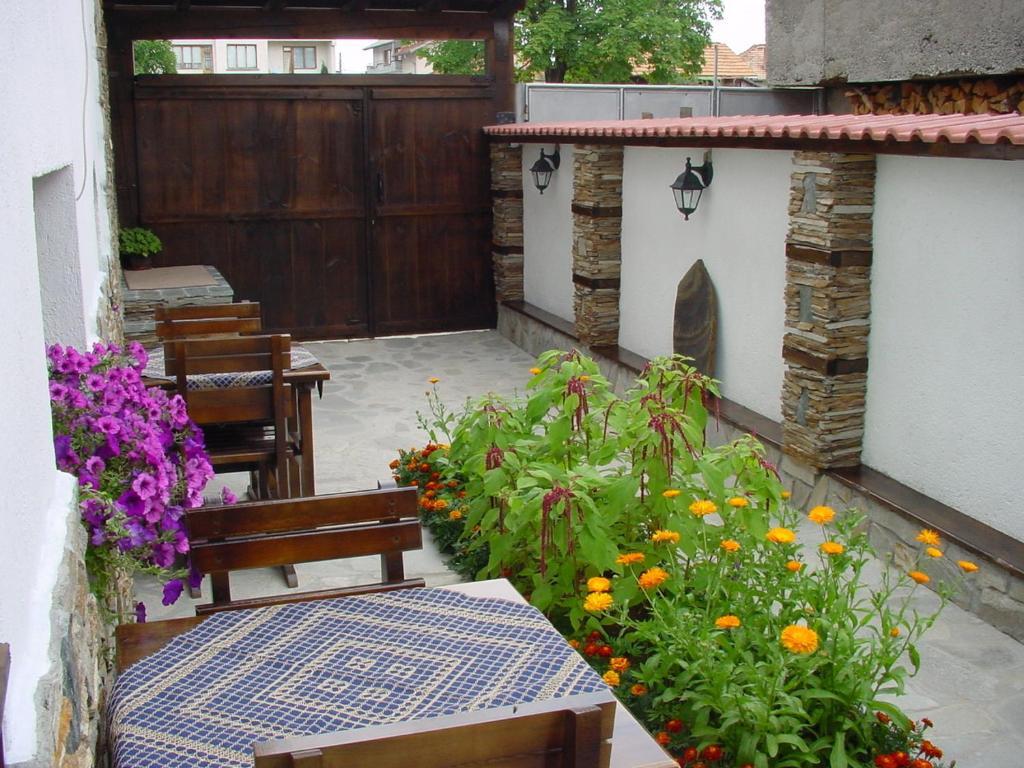 Guest House Voyno Dobrinishte Ngoại thất bức ảnh